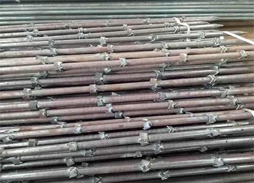 乌拉特前隧道钢花管